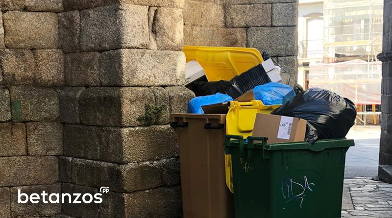 Moción para que o Concello corrixa as deficiencias existentes nos contenedores do municipio e leve a cabo a instalación de novos puntos no casco histórico